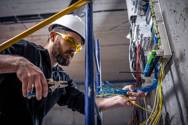 Best Ceiling Fan Installation Electrician  in West Richland, WA